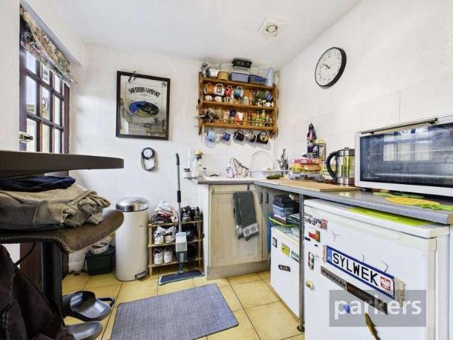 House for sale in North Leigh, Black Bourton