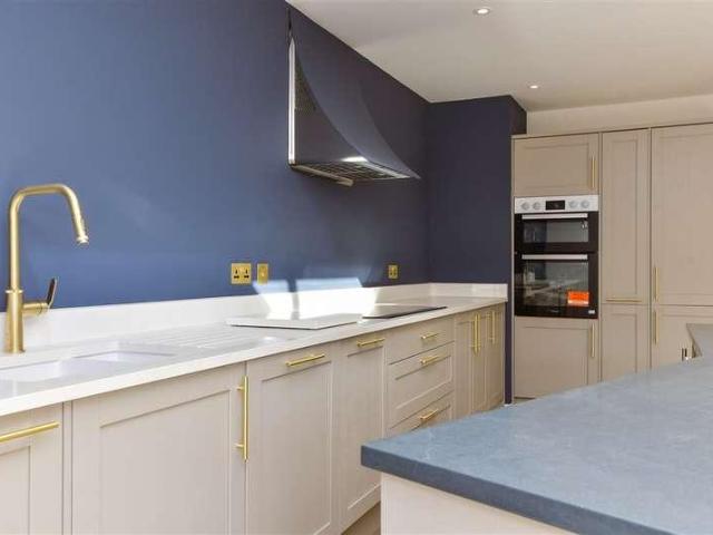 House for sale in Hollingbury, Patcham