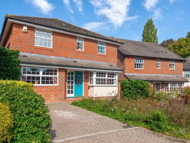 House for sale in Meadvale, Red Hill