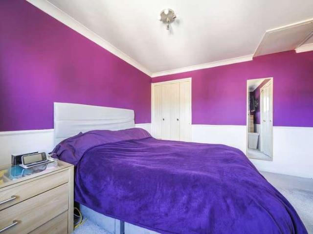 House for sale in Barton Stacey, Hampshire