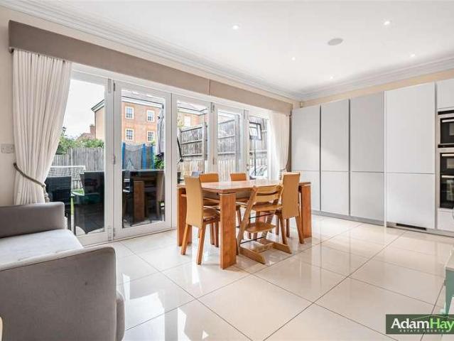 House for sale in London Borough of Barnet, Greater London