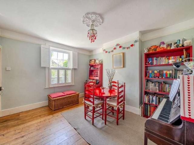 House for sale in Worplesdon, Westborough