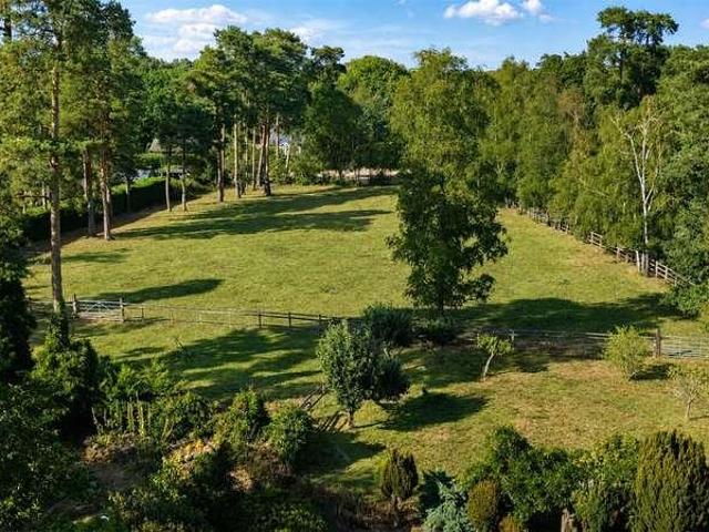 House for sale in Rushmoor, Fole