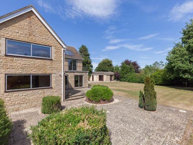 House for sale in Black Bourton, Oxfordshire