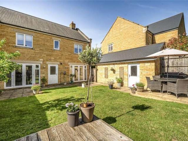 House for sale in Chipping Norton, Black Bourton