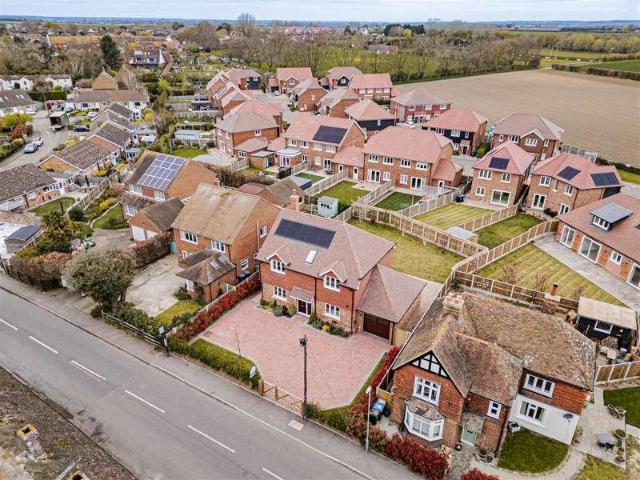 House for sale in Ash, Kent