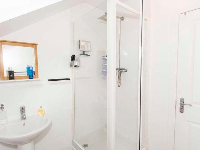 House for sale in Stanford On Avon, Leicestershire