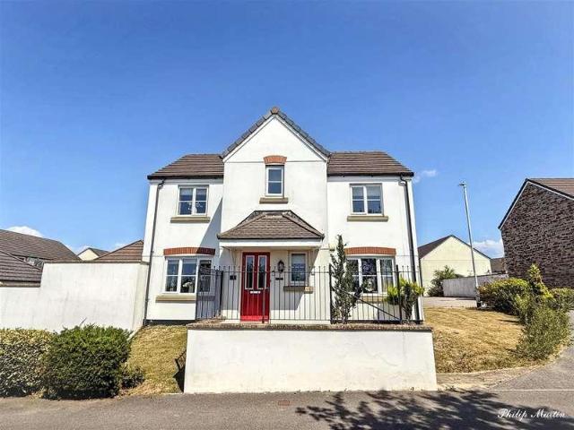 House for sale in Probus, Cornwall