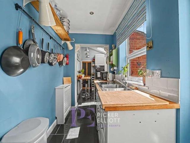 House for sale in Lash Hill, Barton