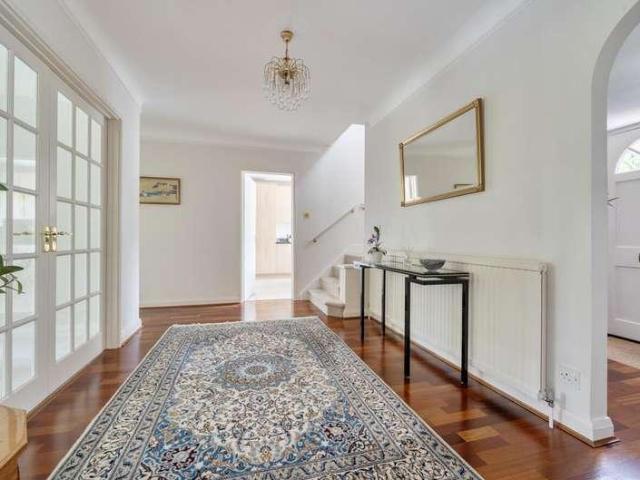 House for sale in Totteridge, Greater London