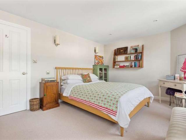 House for sale in London Borough of Hounslow, Greater London