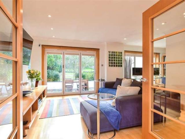 House for sale in Telscombe Cliffs, Lewes