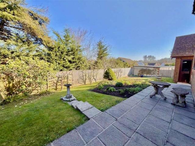 House for sale in Milford-on-Sea, Ashurst Bridge