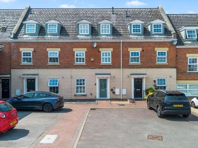 House for sale in Lingley Green, Warrington