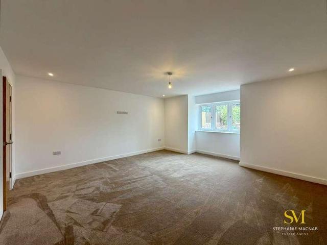 House for sale in Hightown, Sefton