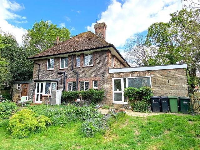 House for sale in Cooden, Heathlands