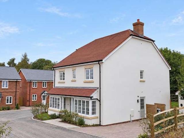 House for sale in Furzedown, Test Valley