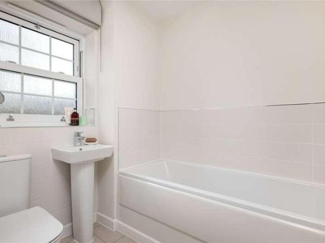 House for sale in Evershot, Oxfordshire