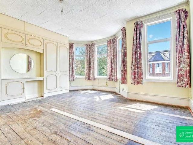 House for sale in London Borough of Barnet, Greater London