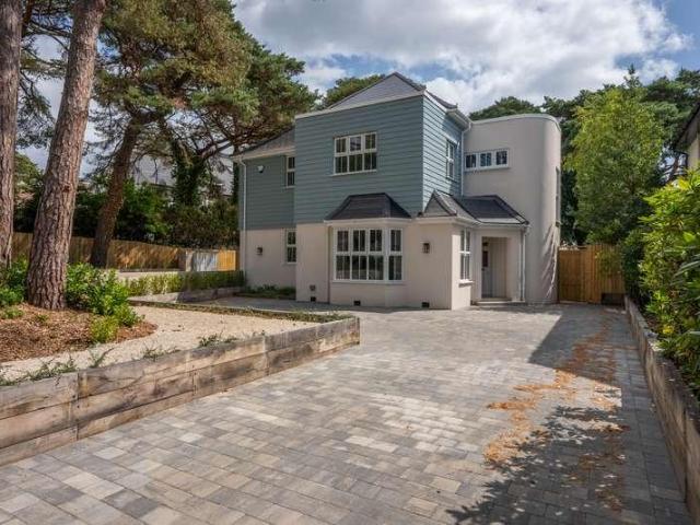 House for sale in Canford Cliffs, Poole