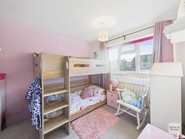 House for sale in Felpham, Clapham