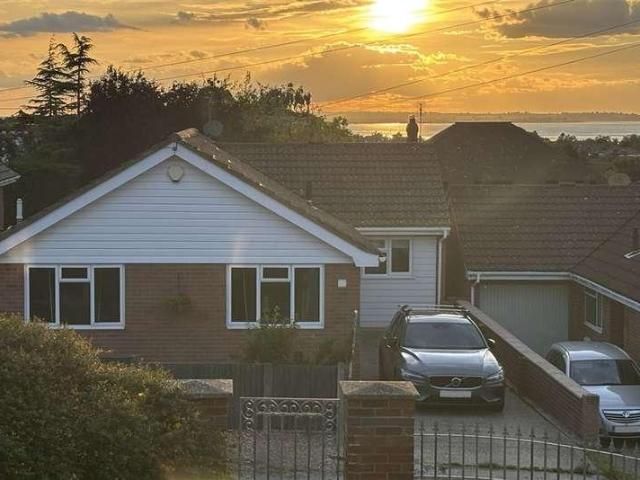House for sale in The Bridge, Kent