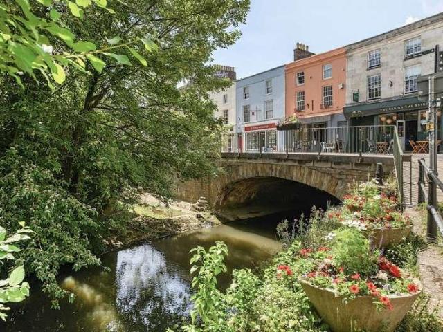 House for sale in Frome