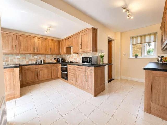 House for sale in Lee-on-the-Solent, Middlecroft