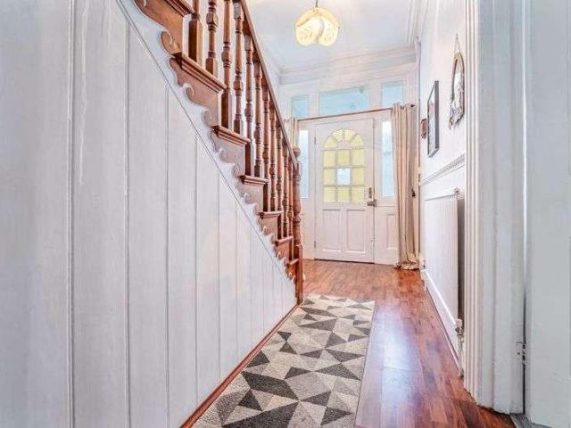 House for sale in Whitecross Village, Weston-super-Mare