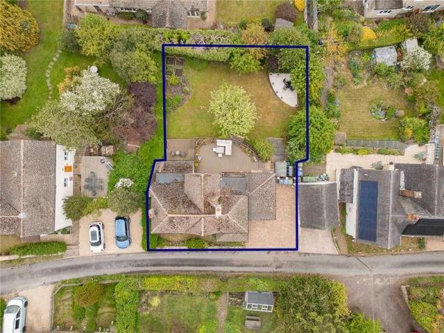 House for sale in Alderminster, Warwickshire