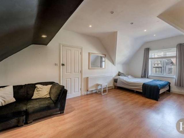 House for sale in Hockley Port, Birmingham