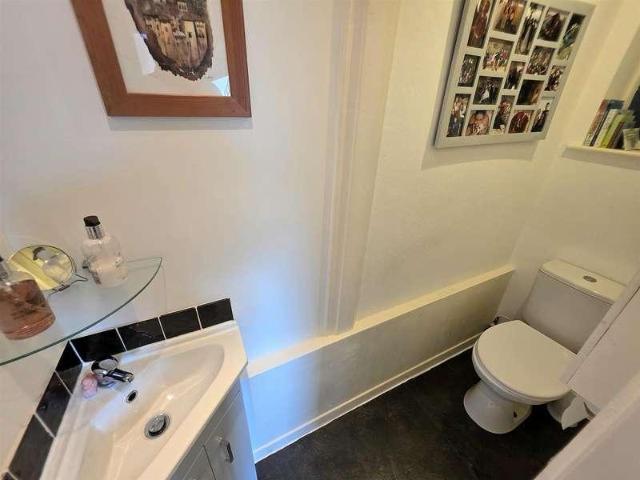 House for sale in Heald Green, Greater Manchester