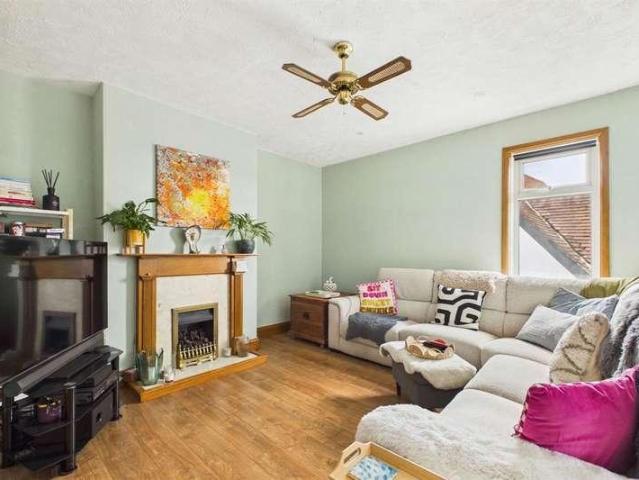 House for sale in Oldway, Livermead