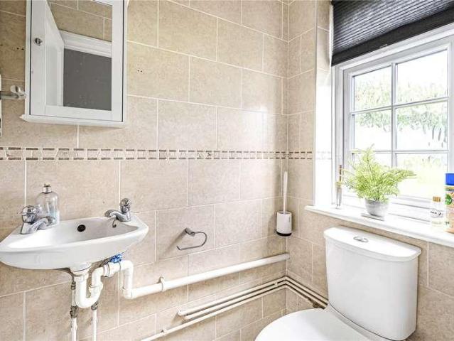 House for sale in Potters Bar, Cranborne