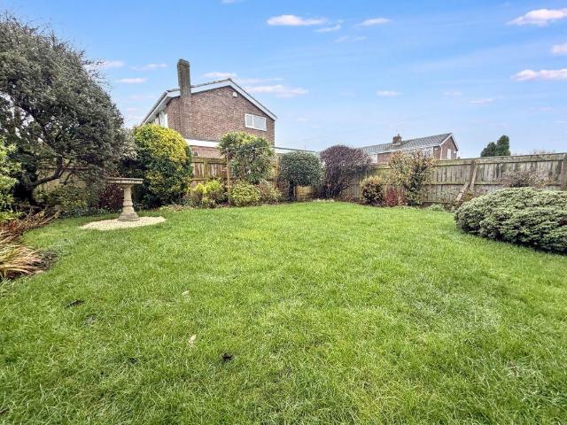 House for sale in Moorside, Tyne And Wear