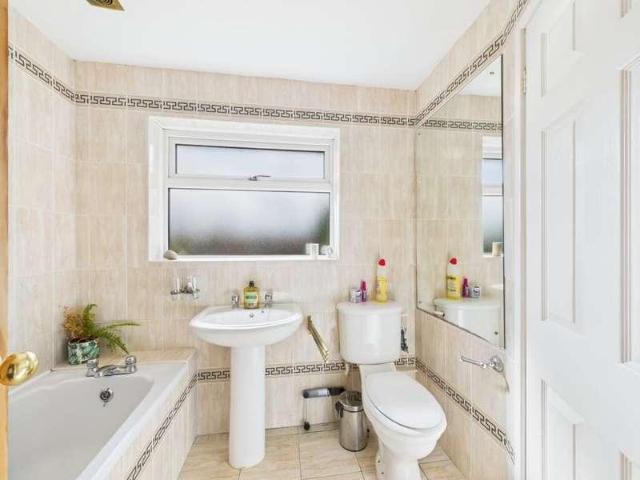 House for sale in Stoke Heath, Shropshire