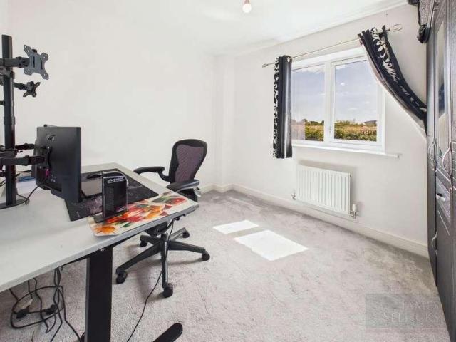 House for sale in Old Wharf, City Of Leicester