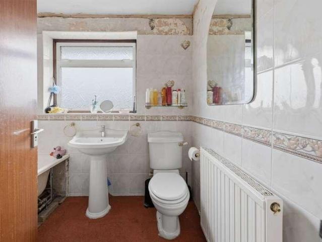 House for sale in Kingswood, South Gloucestershire