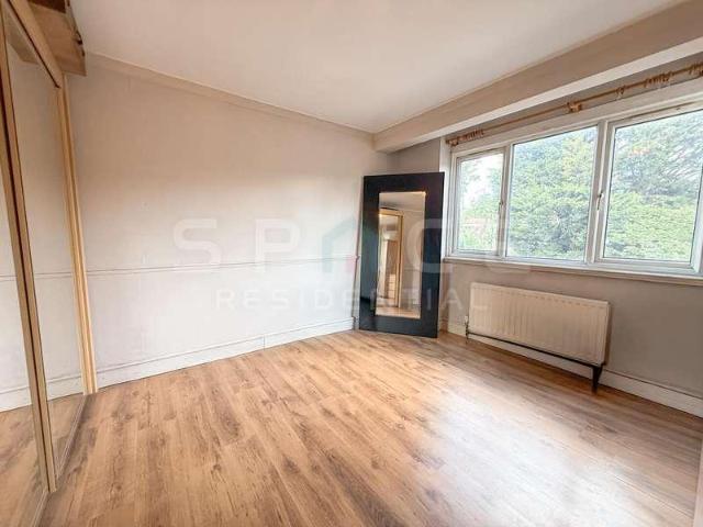 House for sale in The Hale, Greater London