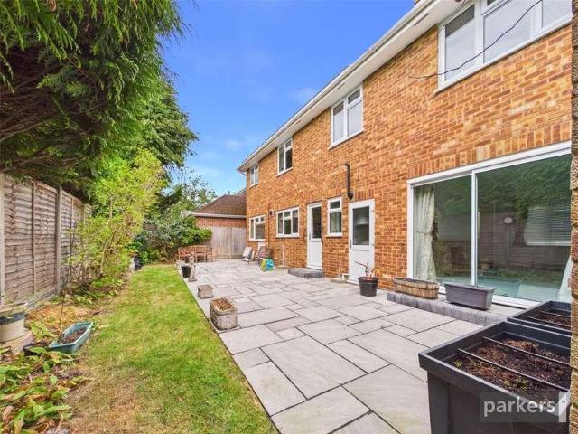 House for sale in Finchampstead