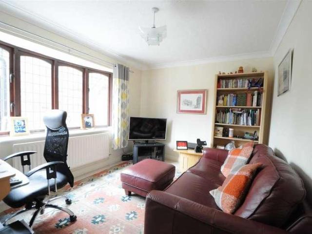 House for sale in Crookhill, Worcestershire