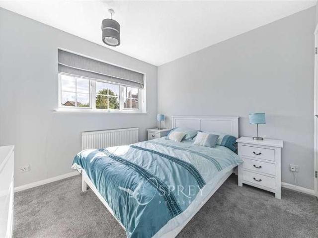 House for sale in Oundle, North Northamptonshire