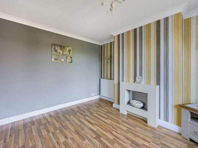 House for sale in Staniland, Boston