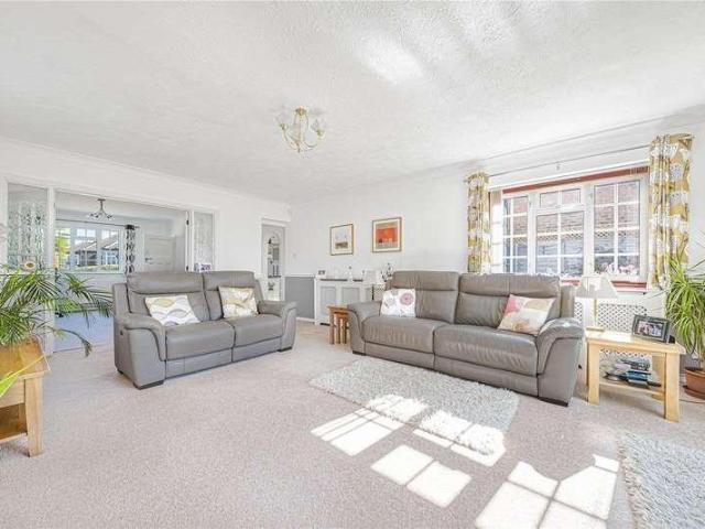 House for sale in Petts Wood, Greater London