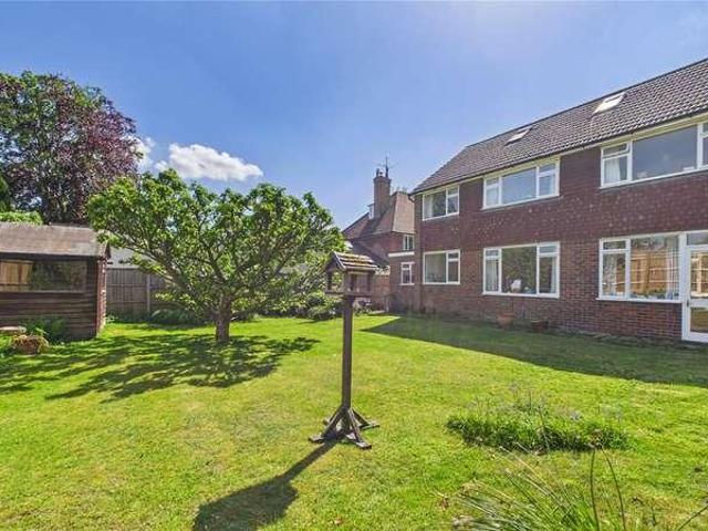 House for sale in Horsell, Woking