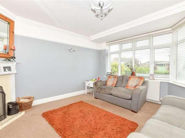 House for sale in Rustington, Clapham