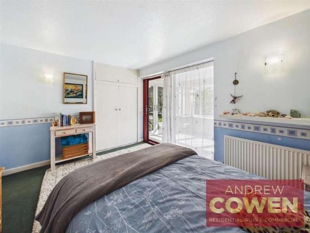 House for sale in East Ayton, North Yorkshire