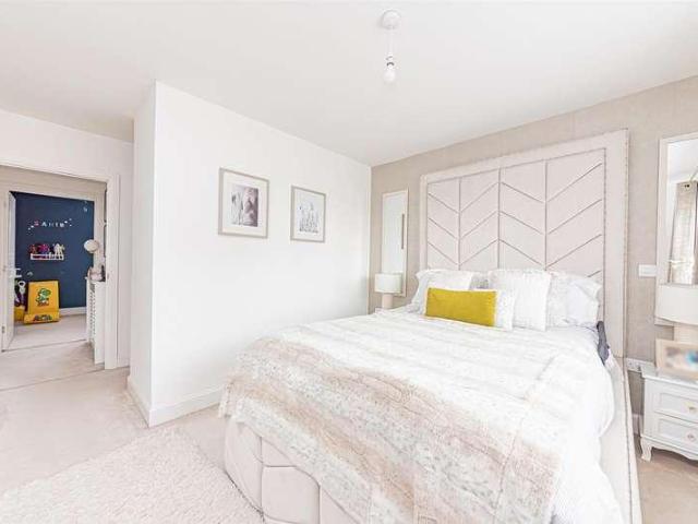 House for sale in Winnersh