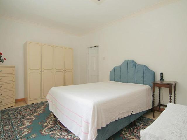 House for sale in Farsley, West Yorkshire