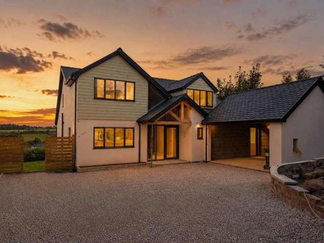 House for sale in Grange, Caldy